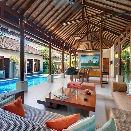 Lakshmi Luxury Villas, Walk To The Beach And Seminyak Shopping Kültér fotó